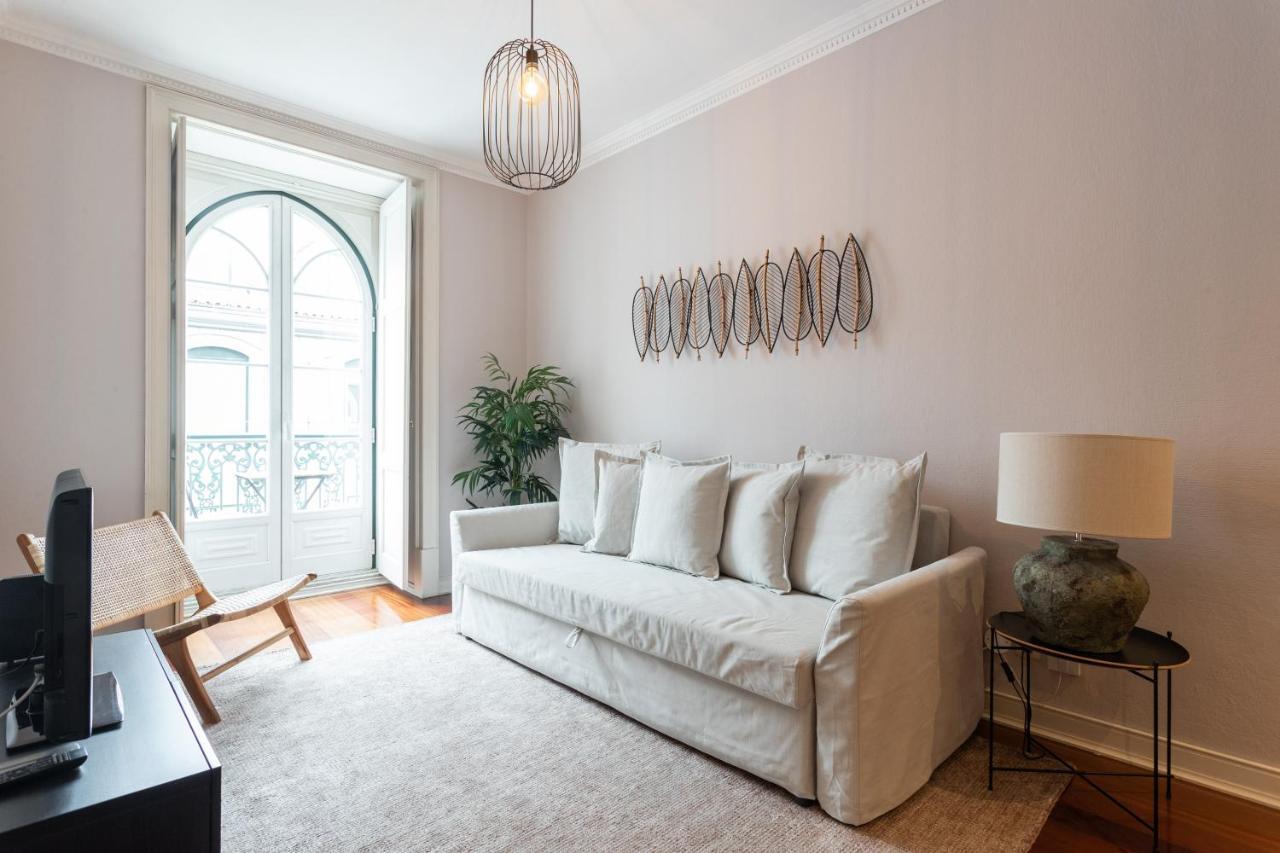 Living Chiado Apartment Lisboa Ngoại thất bức ảnh