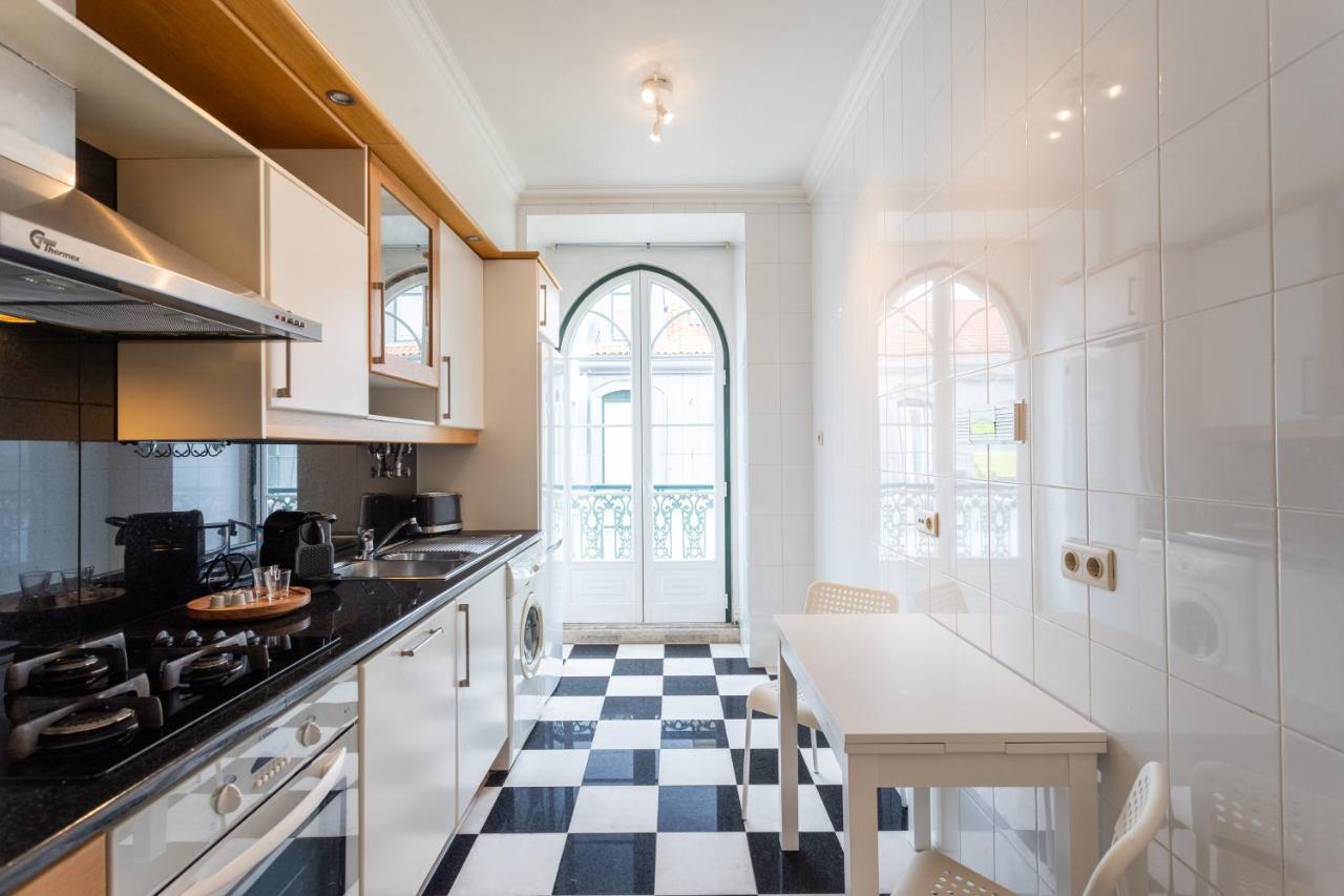 Living Chiado Apartment Lisboa Ngoại thất bức ảnh