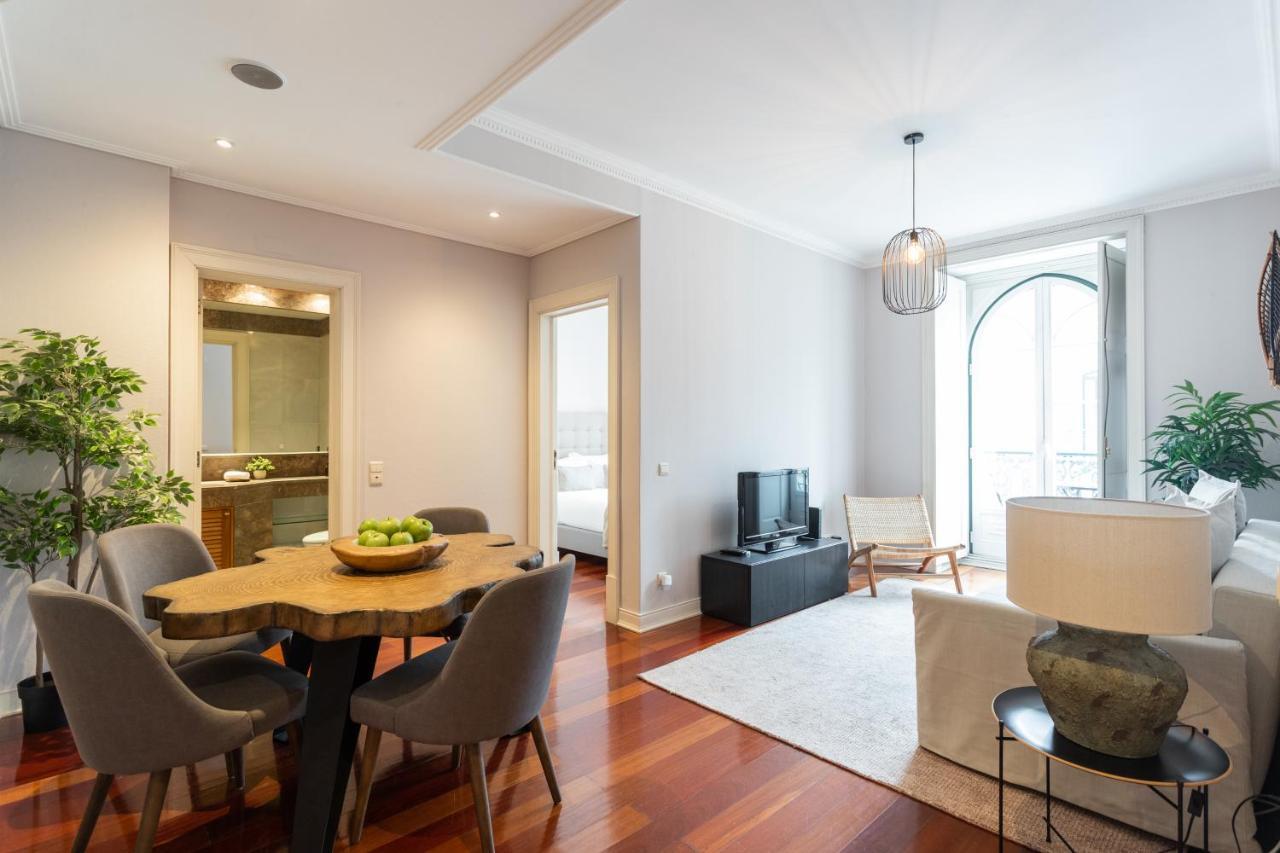 Living Chiado Apartment Lisboa Ngoại thất bức ảnh