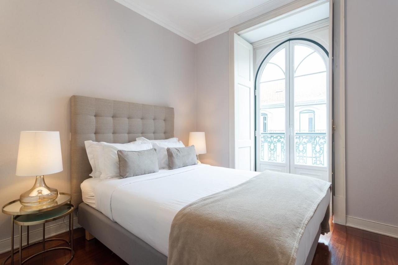 Living Chiado Apartment Lisboa Ngoại thất bức ảnh